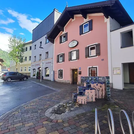 Haus Schierl Aparthotel