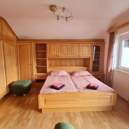 Haus Schierl *